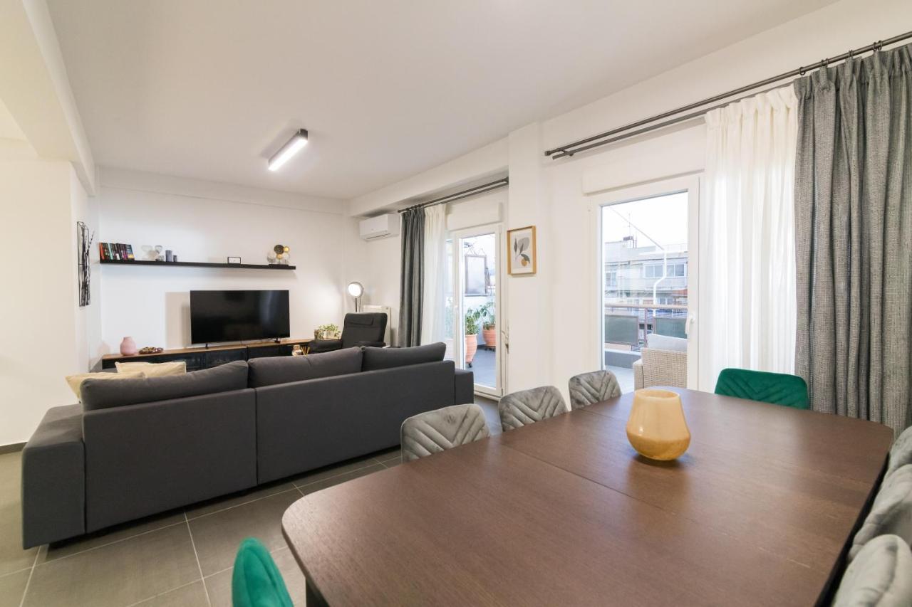F & B Collection - 3 Bedroom Penthouse * Thessaloniki
