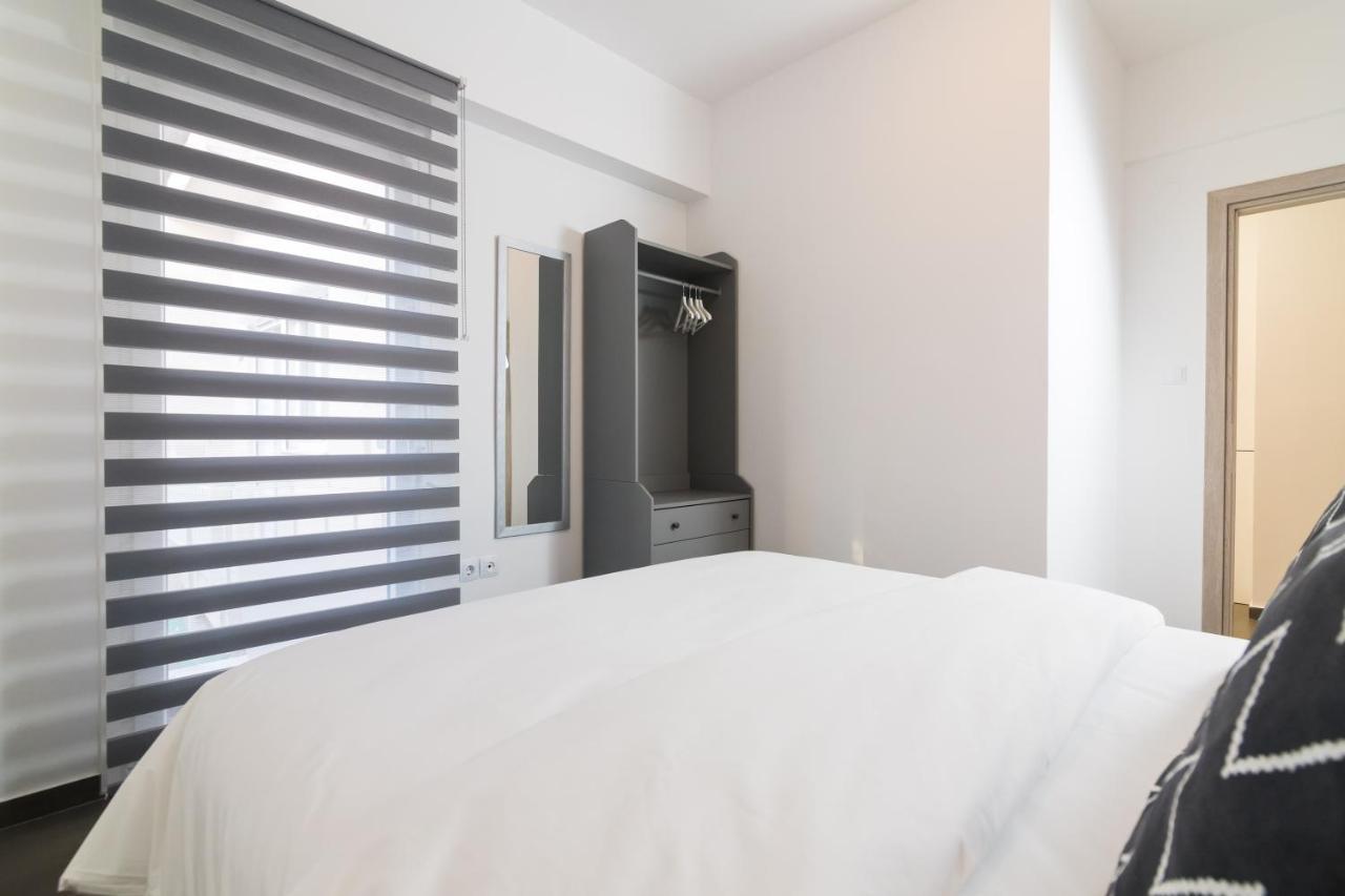 F & B Collection - 3 Bedroom Penthouse *