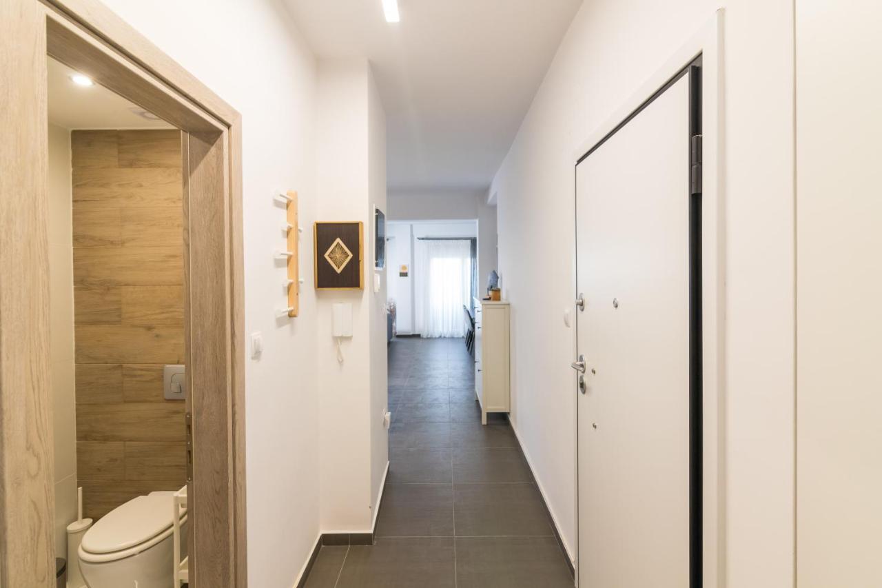 F & B Collection - 3 Bedroom Penthouse * Thessaloniki